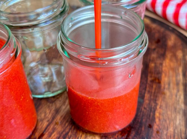 Beste Erdbeermarmelade abf&uuml;llen