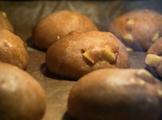 Dattelbr&ouml;tchen f&uuml;r Kleinkinder backen