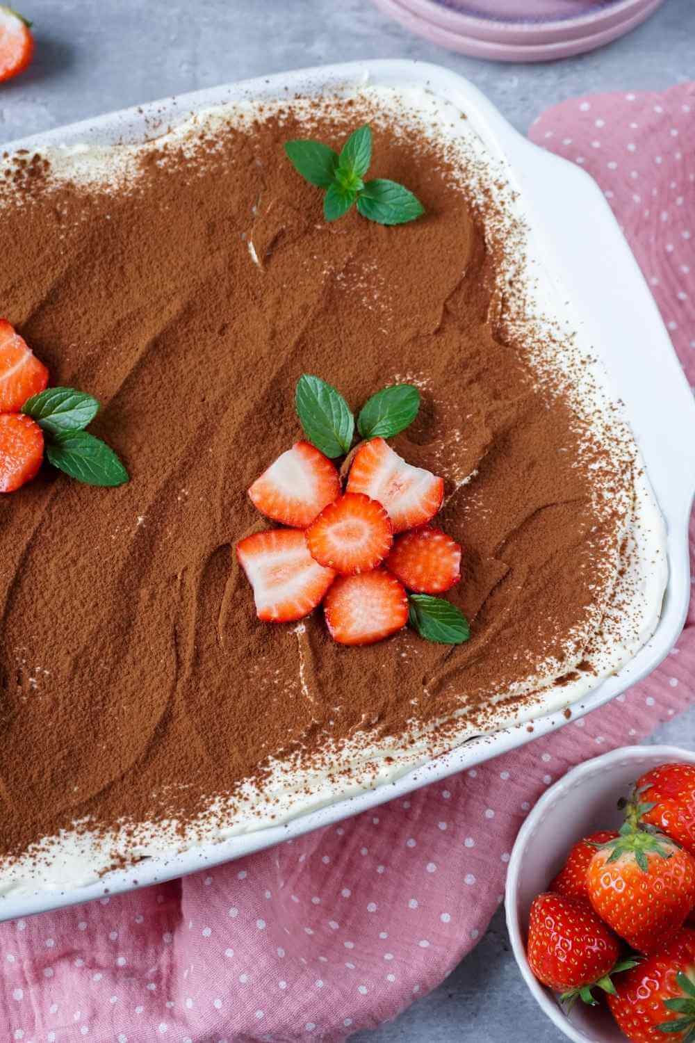 Erdbeer-Tiramisu – Liebe auf den ersten Löffel