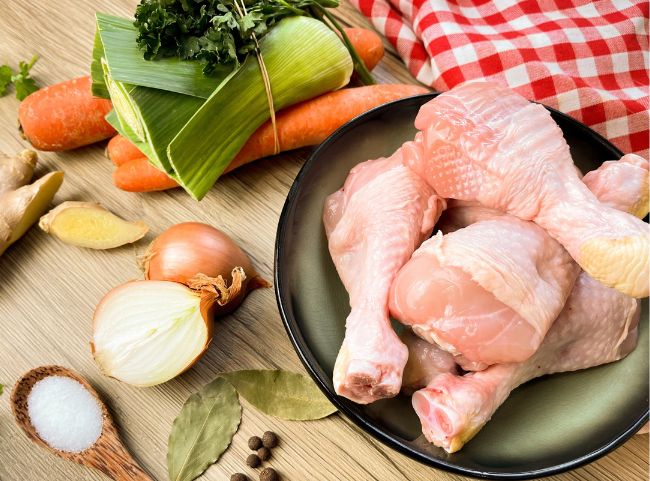 H&uuml;hnersuppe Zutaten