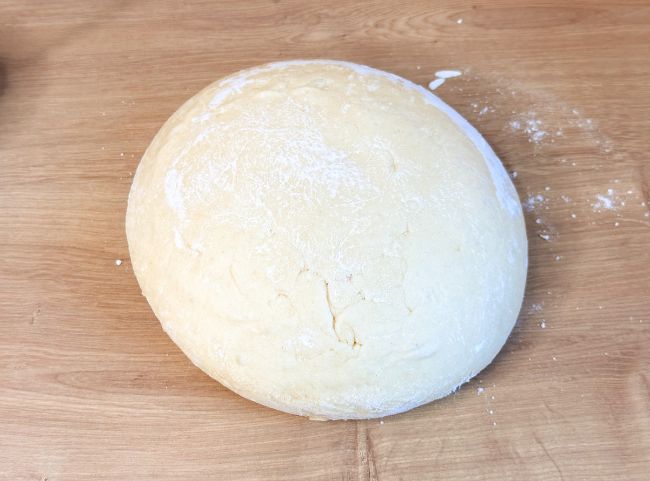 Milchbr&ouml;tchen - Teig nochmal kneten