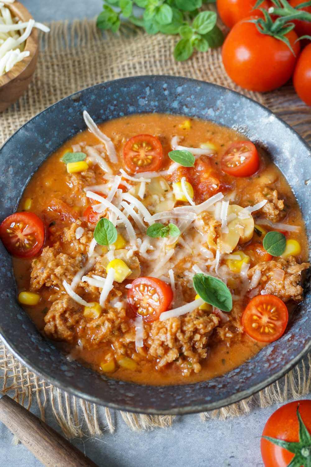 Pizzasuppe Rezept mit Hackfleisch