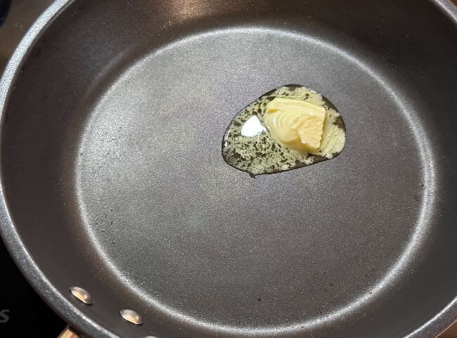 R&uuml;hrei - Butter erhitzen