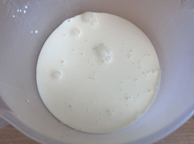 Sahne steif schlagen R&uuml;hrbecher