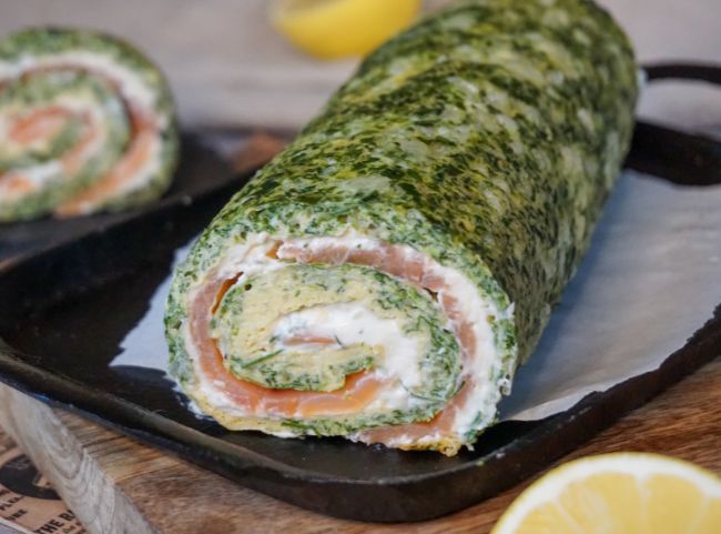Spinat-Lachs-Rolle mit Frischk&auml;se