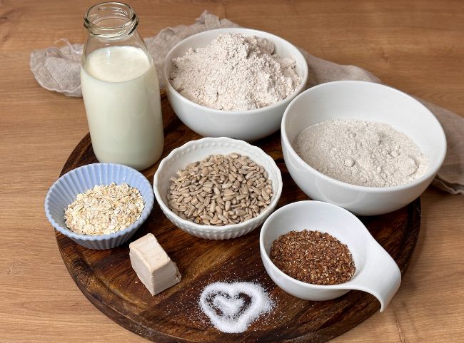 Zutaten f&uuml;r Vollkornbrot